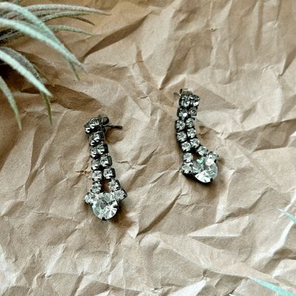 vtg 80s rhinestone pierced dangle earrings shiny delicate feminine romantic glam - Picture 1 of 5
